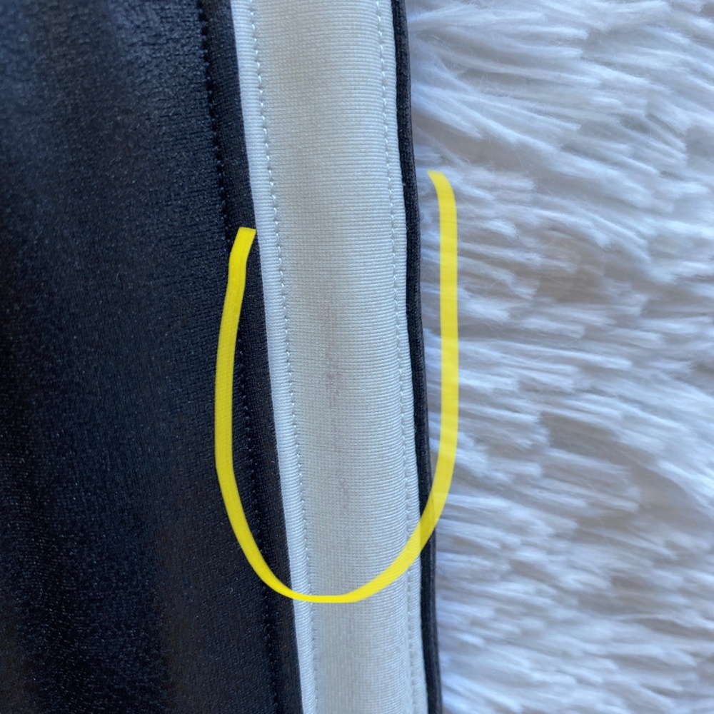 SPANX Faux Leather Side Stripe Leggings XS/TP - Picture 6 of 11
